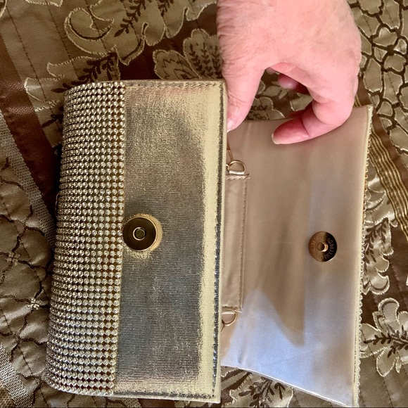 Diamanté Evening Clutch with shoulder chain - Picture 6 of 11